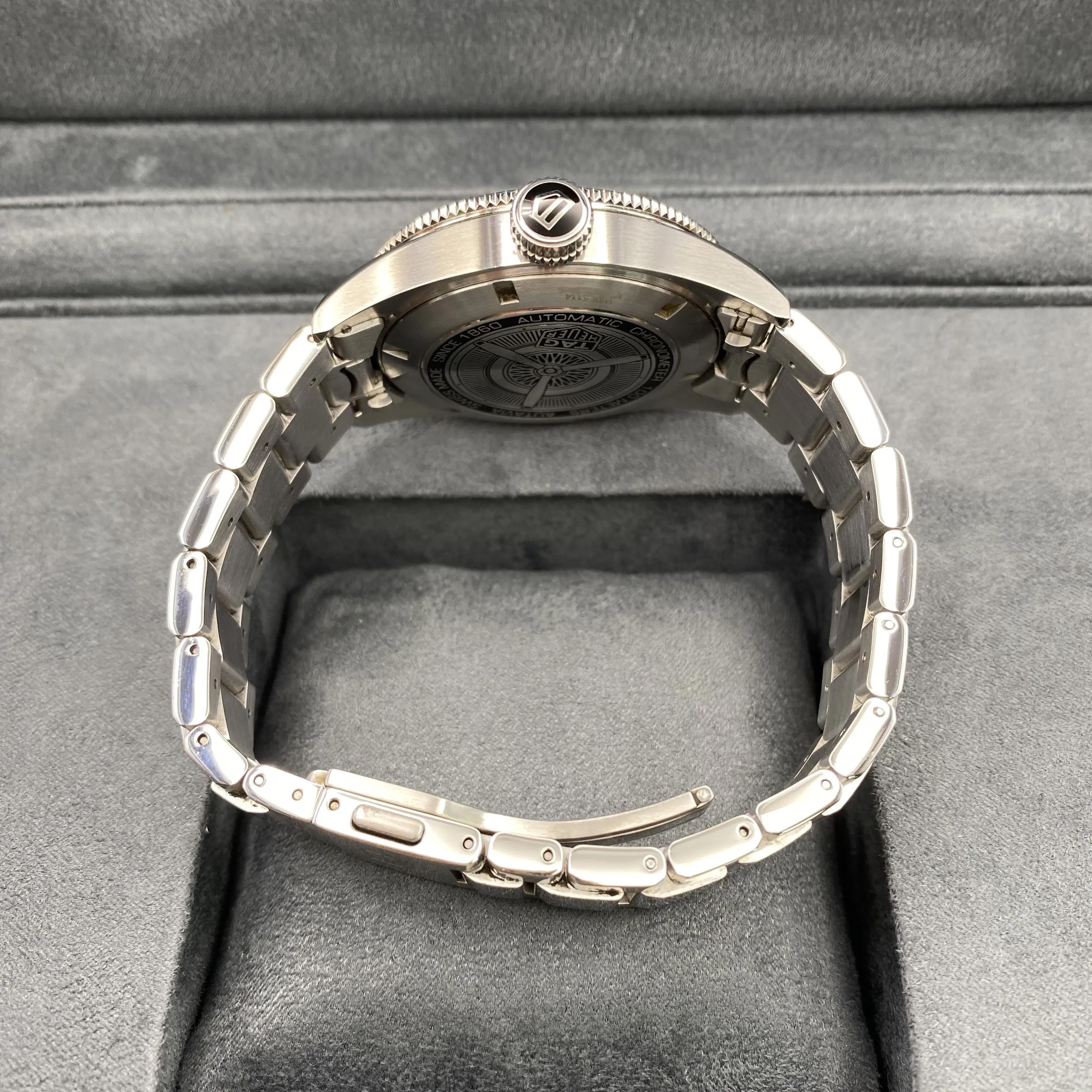 5th image of TAG Heuer TAG Heuer Autavia Wristwatch, PreOwned condition