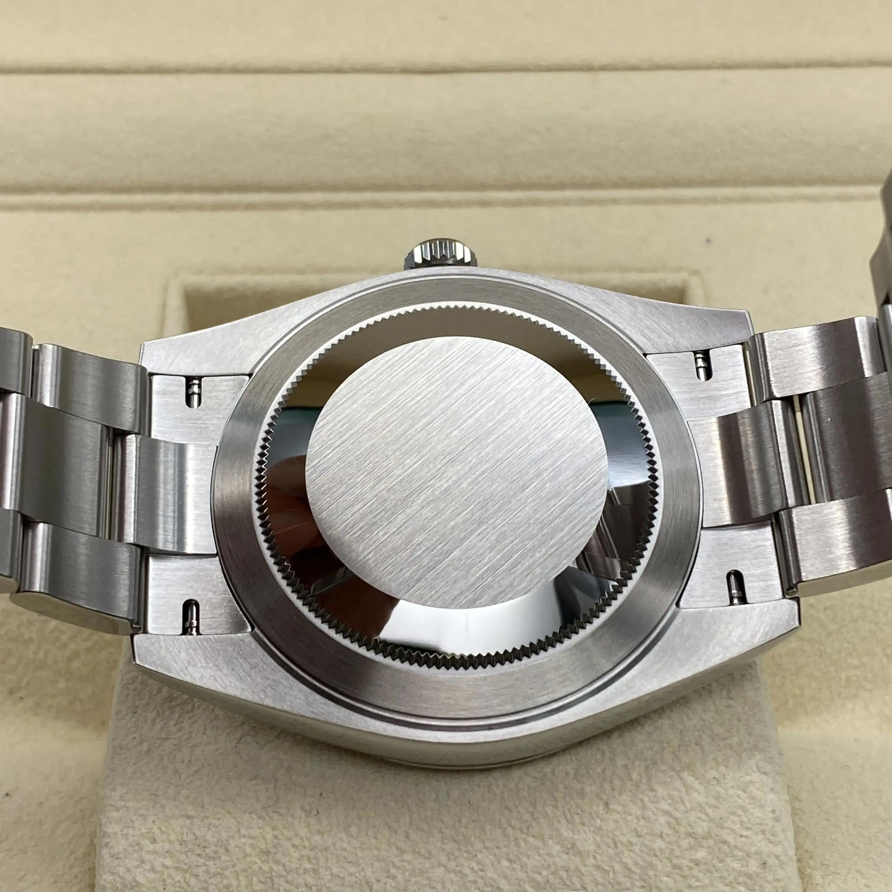 7e image de Rolex Rolex Datejuste 126300 Montreuse-bracelet, condition attentive